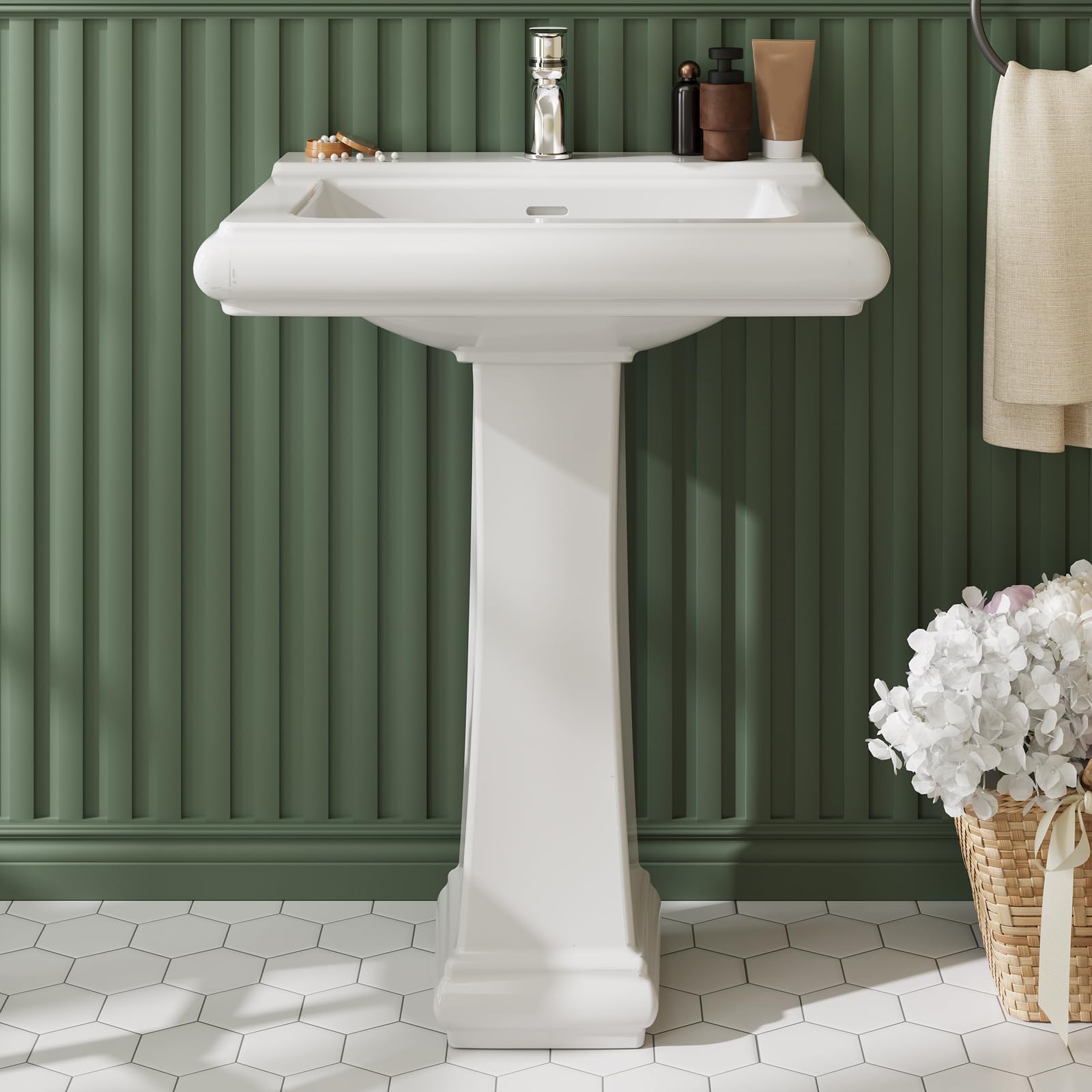 Home Bathroom Remodel - 단일홀 수도꼭지 마운트가 있는 사각형 세라믹